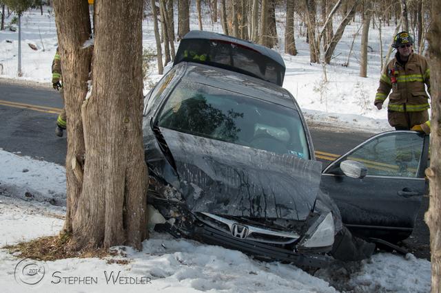 Vehicle Accident - Salford Station Rd. - LF Twp. - 01/26/2014